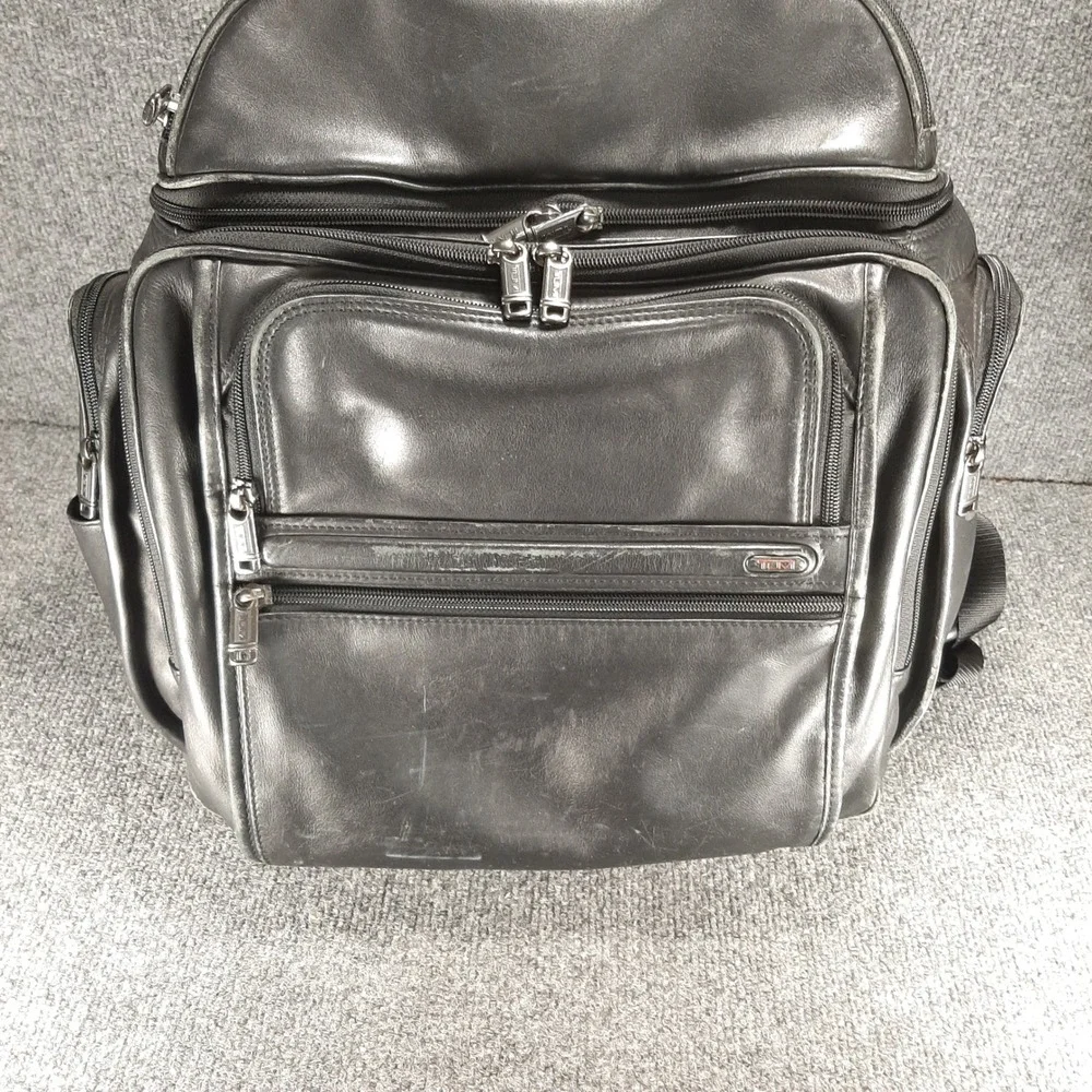 Tumi Backpack 96186D4 17x15x9 Black Leather Mens Business Travel Bag